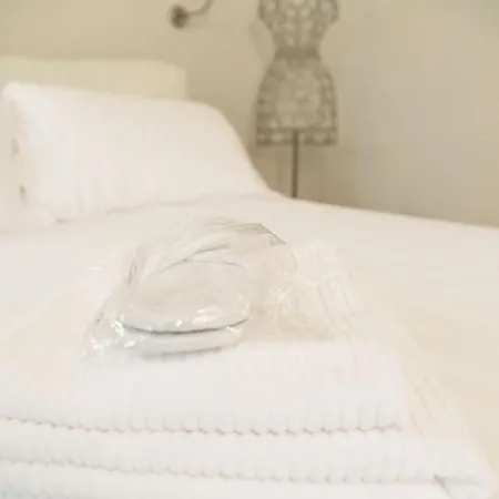 Ilsanleonardo Couette-café 4*